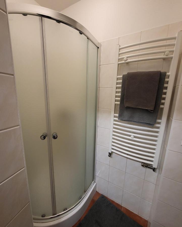 Excellent Apartments In Spa City Center 5 Min Walk From The Colonnade Karlovy Vary Exterior photo