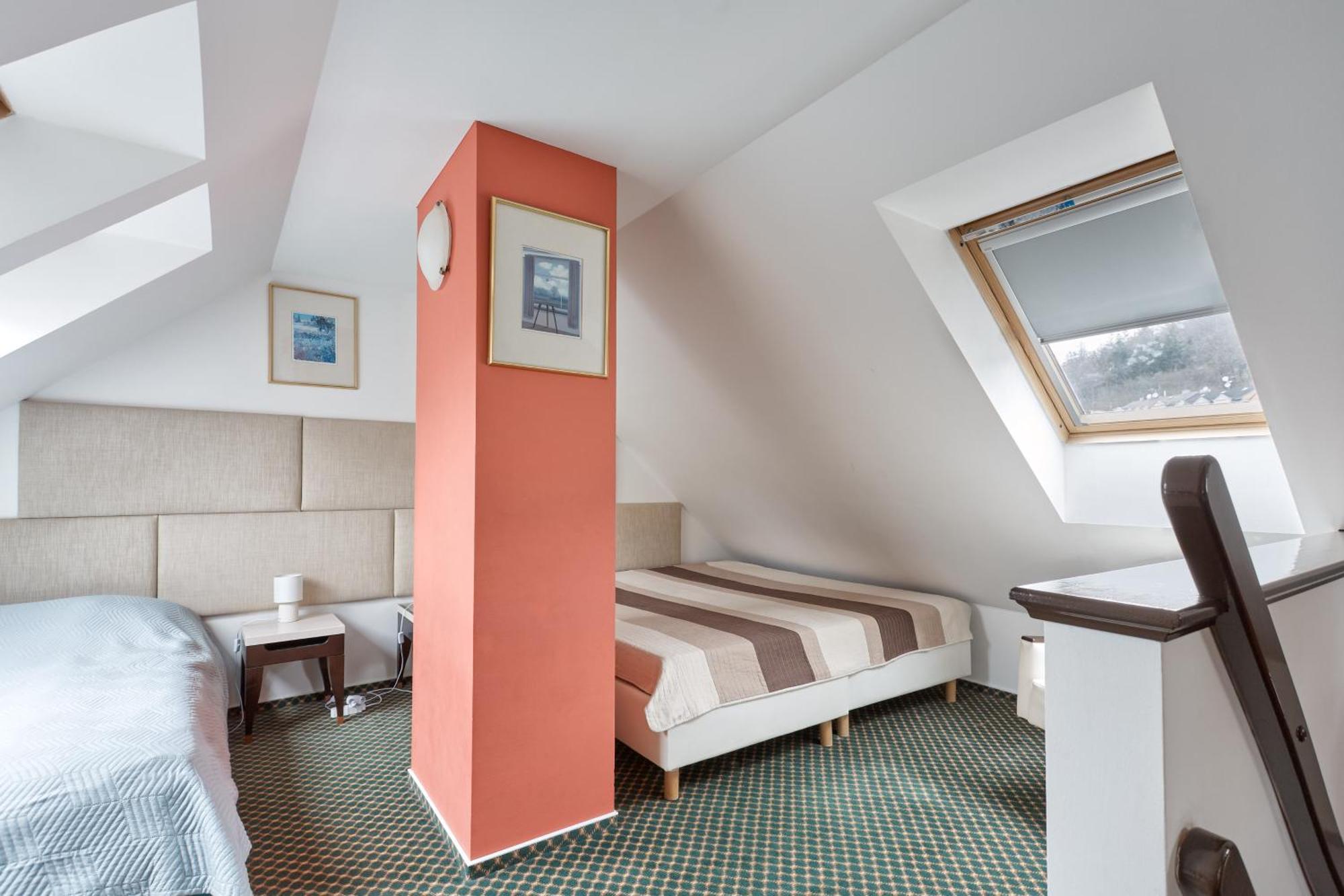 Excellent Apartments In Spa City Center 5 Min Walk From The Colonnade Karlovy Vary Exterior photo