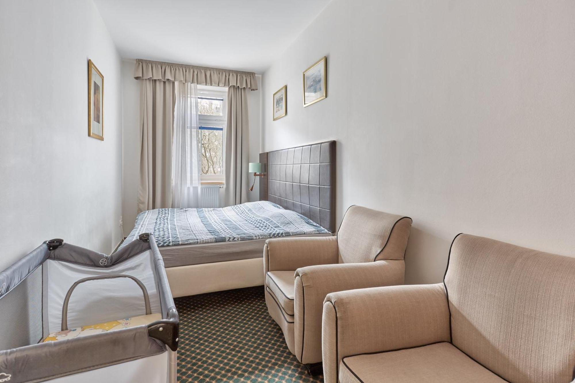 Excellent Apartments In Spa City Center 5 Min Walk From The Colonnade Karlovy Vary Exterior photo
