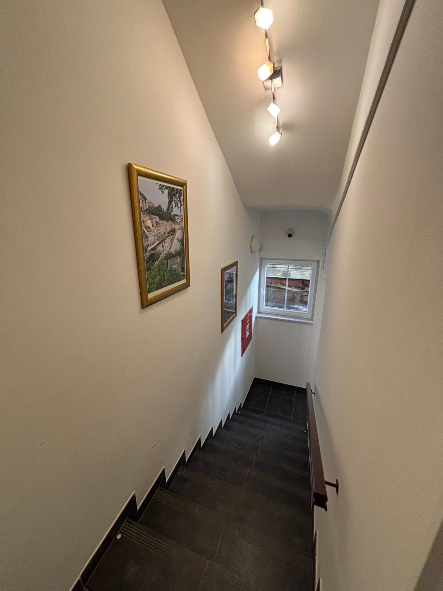 Excellent Apartments In Spa City Center 5 Min Walk From The Colonnade Karlovy Vary Exterior photo